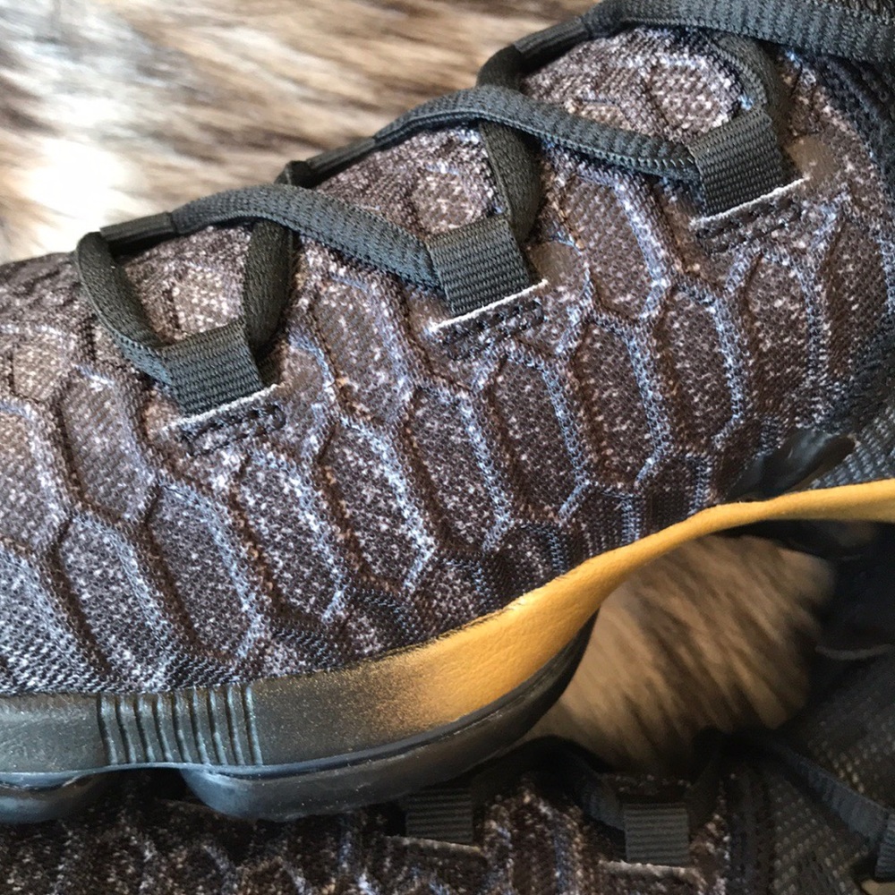 NWT Nike Kevin Durant Black/Gold - Picture 6 of 7